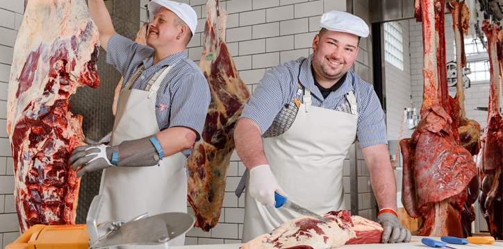 Hauseigene Verarbeitung bei Futterfleisch